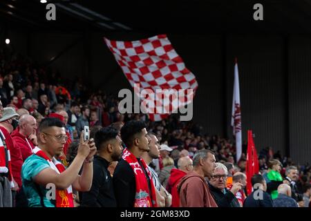 Liverpool, Großbritannien. September 2021. Liverpool-Fans während der Gruppe B - Liverpool FC vs AC Milan, UEFA Champions League Fußballspiel in Liverpool, England, September 15 2021 Quelle: Independent Photo Agency/Alamy Live News Stockfoto