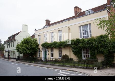 Blick auf Wohnimmobilien in Wimborne, Dorset im Vereinigten Königreich Stockfoto