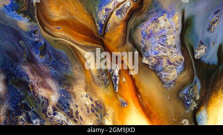 Fluide Liquide Art Acrylöl malt Textur. Abstrakter Mischeffekt im Hintergrund. Flüssiges Acryl Kunstwerk fließt Spritzer. Flüssige Kunsttextur Stockfoto