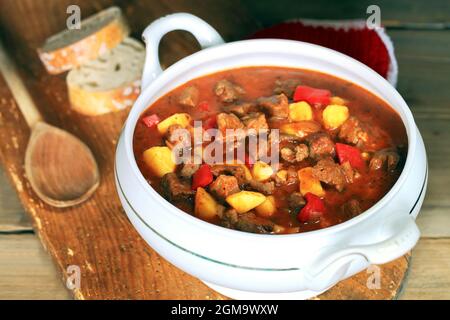 Rindergulasch Stockfoto