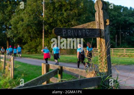 Arley Hall & Gardens-5k Sunset Walk, um Geld für St. Rocco's zu sammeln, das örtliche Hospiz für Menschen, bei denen eine lebenseinschränkende Krankheit diagnostiziert wurde Stockfoto