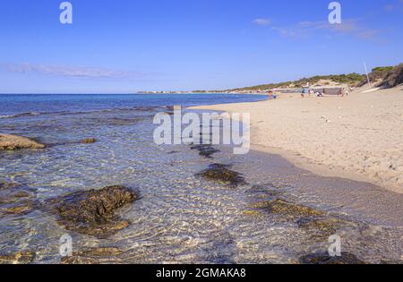 Die schönsten Strände Italiens: Punta Prosciutto in Apulien. Die Küste ist ein Paradies im Herzen des Salento. Stockfoto
