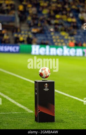 Broendby, Dänemark. September 2021. Der Ball ist bereit für das Spiel der UEFA Europa League zwischen Broendby IF und Sparta Prag im Broendby Stadion in Broendby. (Bildnachweis: Gonzales Photo - Gaston Szerman). Stockfoto