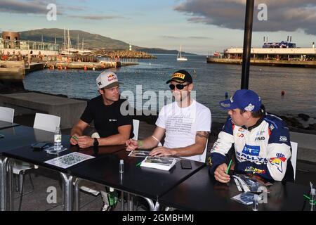 Ponta Delgada, Portugal. September 2021. Autograph Session während der FIA ERC Azores Rallye 2021, 5. Runde der FIA European Rally Championship 2021, vom 16. Bis 18. September 2021 in Ponta Delgada, Portugal - Foto Jorge Cunha / DPPI Credit: DPPI Media/Alamy Live News Stockfoto