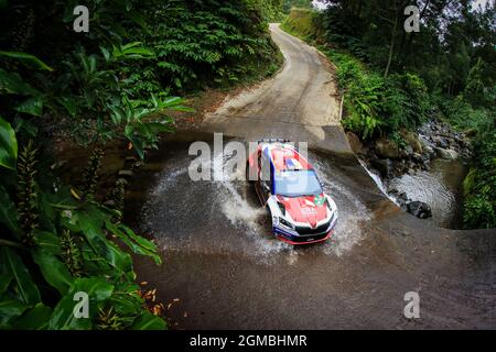 Ponta Delgada, Portugal. September 2021. 10 MOURA Ricardo (PRT), COSTA Antonio (PRT), ¦koda Fabia Evo, Aktion während der FIA ERC Azores Rallye 2021, 5. Runde der FIA European Rally Championship 2021, vom 16. Bis 18. September 2021 in Ponta Delgada, Portugal - Foto Jorge Cunha / DPPI Quelle: DPPI Media/Alamy Live News Stockfoto