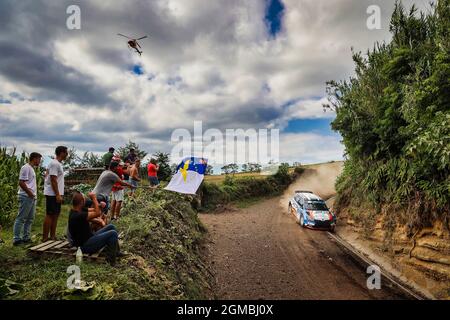 Ponta Delgada, Portugal. September 2021. 03 LLARENA Efren (ESP), FERNANDEZ Sara (ESP), RALLYE-TEAM SPANIEN, ¦koda Fabia Evo, Aktion während der FIA ERC Azores Rallye 2021, 5. Runde der FIA European Rally Championship 2021, vom 16. Bis 18. September 2021 in Ponta Delgada, Portugal - Foto Jorge Cunha / DPPI Quelle: DPPI Media/Alamy Live News Stockfoto