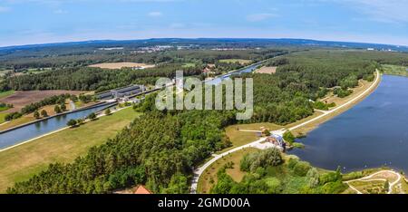 Blick auf die Eckersmühlen-Schleuse am Main-Donau-Kanal Stockfoto