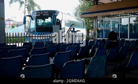 Von Bangkok zum Busbahnhof Pattaya Stockfoto