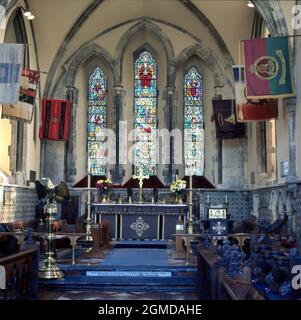 Innenansicht mit Chor und Altar in der Royal Garrison Church, Penny Street, Portsmouth, Hampshire, England, VEREINIGTES KÖNIGREICH Stockfoto