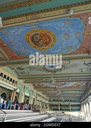Bemalte Decke im Palast der Amba Vilas in Karnataka Stockfoto