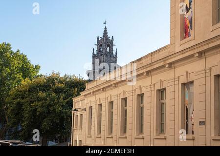 Der Uhrenturm des Hotels de Ville Avignon, Frankreich. Stockfoto
