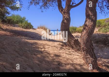 Die schönsten Strände Italiens: Punta Prosciutto in Apulien. Die Küste ist ein Paradies im Herzen des Salento. Stockfoto