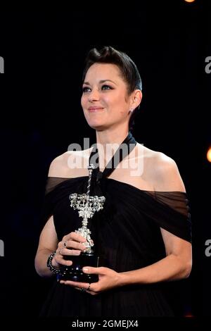 Marion Cotillard erhält den Donosti Award während des 69. San Sebastian International Film Festivals am 17. September 2021 im Kursaal Palace in Donostia-San Sebastian, Spanien. Foto von Archie Andrews/ABACAPRESS.COM Stockfoto