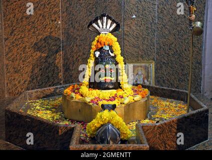 Beawar, Indien. September 2021. Idol des hinduistischen Lords Shiva am Mahakal Tempel anlässlich des Jal Jhulni Ekadashi Festivals in Beawar. (Foto von Sumit Sararswat/Pacific Press/Sipa USA) Quelle: SIPA USA/Alamy Live News Stockfoto