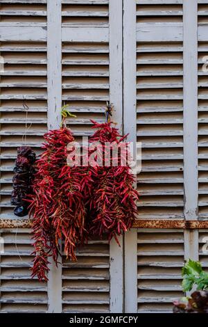 Typische Sirereta-Paprika, Wochenmarkt, Sineu, Mallorca, Balearen, Spanien. Stockfoto