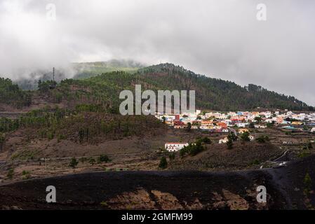 Vulkanlandschaft, Dorf Los Canarios in Fuencaliente, La Palma, Kanarische Inseln Stockfoto