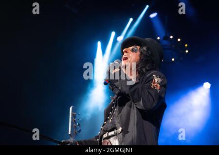 17. September 2021, Atlantic City, New Jersey, USA: Nach fast 19 Monaten Off-Stage startet Rock and Roll-Legende ALICE COOPER, 73, seine Herbst-2021-Tour im Ocean Casino Resort in Atlantic City, New Jersey. (Bild: © Jim z. Rider/ZUMA Press Wire) Stockfoto