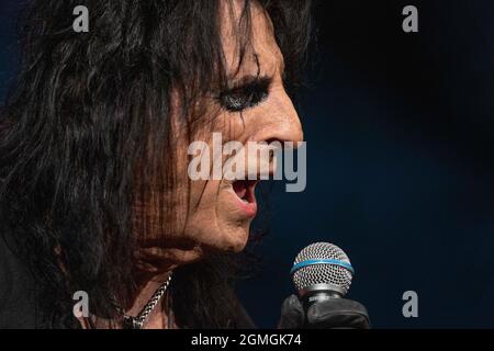 17. September 2021, Atlantic City, New Jersey, USA: Nach fast 19 Monaten Off-Stage startet Rock and Roll-Legende ALICE COOPER, 73, seine Herbst-2021-Tour im Ocean Casino Resort in Atlantic City, New Jersey. (Bild: © Jim z. Rider/ZUMA Press Wire) Stockfoto