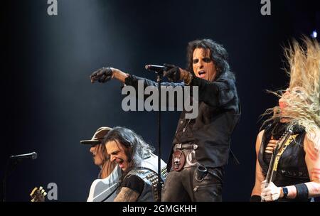 17. September 2021, Atlantic City, New Jersey, USA: Nach fast 19 Monaten Off-Stage startet Rock and Roll-Legende ALICE COOPER, 73, seine Herbst-2021-Tour im Ocean Casino Resort in Atlantic City, New Jersey. (Bild: © Jim z. Rider/ZUMA Press Wire) Stockfoto