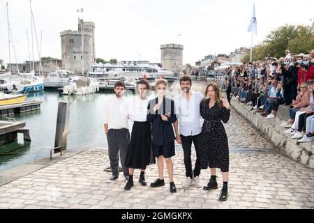 Clement Remiens, Nicolas Anselmo, Catherine Davydzenka, Augustin Galliana und Vanessa Demouy nehmen am 18. September 2021 am 23. TV Fiction Festival in La Rochelle, Frankreich, am Ici tout, Teil. Foto von David Niviere/ABACAPRESS.COM Stockfoto