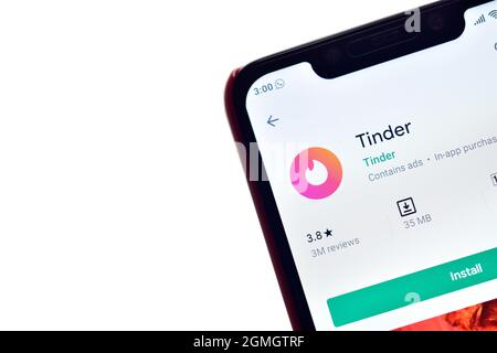 Neu Delhi, Indien - 24. November 2019: Dating-App-Zunder auf dem Smartphone Stockfoto