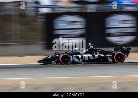 Monterey, Kalifornien, USA. September 2021. SEBASTIEN BOURDAIS (14) aus Le Mans, Frankreich, übt sich beim WeatherTech Raceway Laguna Seca in Monterey, Kalifornien, für den Firestone Grand Prix von Monterey. (Bild: © Riley Bridges Grindstone Media G/ASP über ZUMA Press Wire) Stockfoto