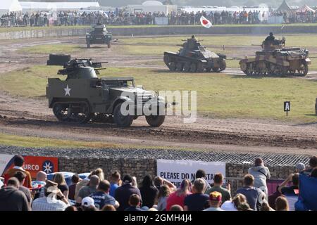 M16 Multiple Gun Motor Carriage Half Track während einer Demonstration im Bovington Tank Museum, Dorset, Großbritannien Stockfoto