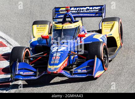 September 18 2021 Monterey, CA, USA Fahrer Alexander Rossi, der während des NTT Firestone Grand Prix von Monterey beim Qualifying auf dem WeatherTech Raceway Laguna Seca Monterey, CA Thurman James/CSM in den Korkenzieher fuhr Stockfoto