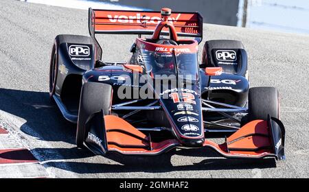 September 18 2021 Monterey, CA, USA Fahrer wird während des NTT Firestone Grand Prix von Monterey beim Qualifying auf dem WeatherTech Raceway Laguna Seca Monterey, CA Thurman James/CSM in den Korkenzieher fahren Stockfoto