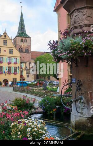 Blick auf das Turckheim im Sommer im Elsass Stockfoto