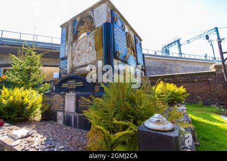 krakau-polen, 03-09-2021. Denkmal zur Erinnerung an die Toten des Holocaust auf dem jüdischen Friedhof in Krakau in der Miodowa-Straße, Stockfoto