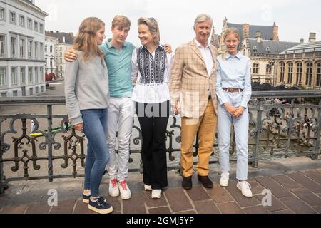 Kronprinzessin Elisabeth, Prinz Emmanuel, Königin Mathilde von Belgien, König Philippe - Filip von Belgien und Prinzessin Eleonore posieren für den Fotografen Stockfoto