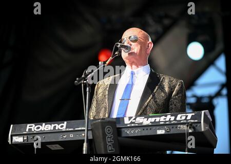 18. September 2021, Leeds, South Yorkshire, U.K: Heaven 17 Performing at , Lets Rock 80s , Leeds , UK , 18.09.2021 (Bildnachweis: © Robin Burns/ZUMA Press Wire) Stockfoto