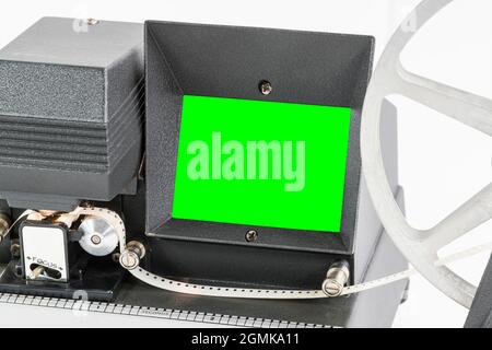 Alte Vintage 8mm Film Editor Maschine mit Chroma Green Screen. Stockfoto