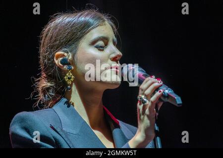 Arena di Verona, Verona, Italien, 19. September 2021, Greta Zuccoli während Diodato - L&#39;Arena - Italienische Sängerin Musikkonzert Stockfoto