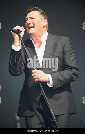 Tony Hadley bei der Aufführung im , Lets Rock 80s , Leeds , Großbritannien , 18.09.2021 Stockfoto