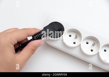 Steckdose, Konzept der steigenden Strompreise Stockfoto