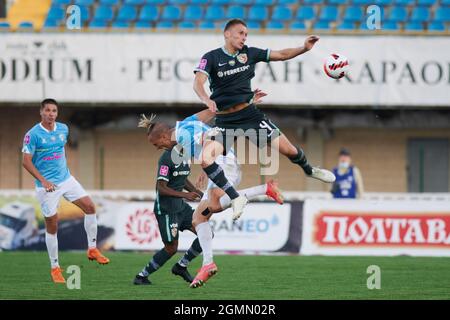 POLTAVA, UKRAINE - 19. SEPTEMBER 2021: Das Spiel der Ukraine Premier League FC Vorskla gegen FC Minaj im Stadion Vorskla Stockfoto