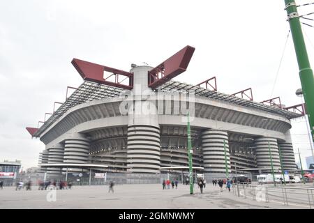 Außerhalb von San Siro/Giuseppe Meazza, AC Milan & Inter Mailand Stadion Stockfoto