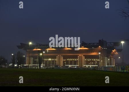 Außerhalb von San Siro/Giuseppe Meazza, AC Milan & Inter Mailand Stadion Stockfoto