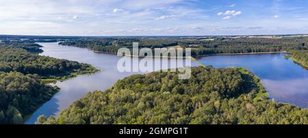 France, Yonne, Moutiers-en-Puisaye, Saint Fargeau, Lac du Bourdon (Luftaufnahme) // France, Yonne (89), Moutiers-en-Puisaye, Saint-Fargeau, lac du Bour Stockfoto