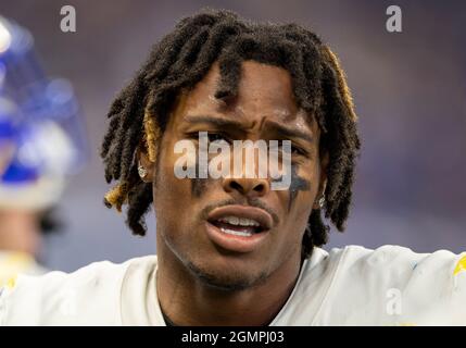 Indianapolis, Indiana, USA. September 2021. Los Angeles Rams defensive Back Jalen Ramsey (5) während der NFL-Fußballspiel-Action zwischen den Los Angeles Rams und den Indianapolis Colts im Lucas Oil Stadium in Indianapolis, Indiana. Los Angeles besiegte Indianapolis 27-24. John Mersits/CSM/Alamy Live News Stockfoto