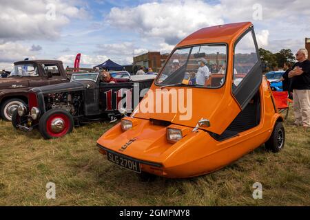 1970 Orange Bond Bug 700 es „SLG 270H“ auf der Abingdon Air & Country Show am 11. September 2021 Stockfoto