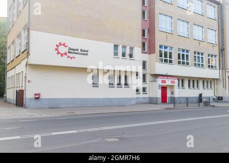 Gorzow Wielkopolski, Polen - 1. Juni 2021: Mechanische Schule. Stockfoto