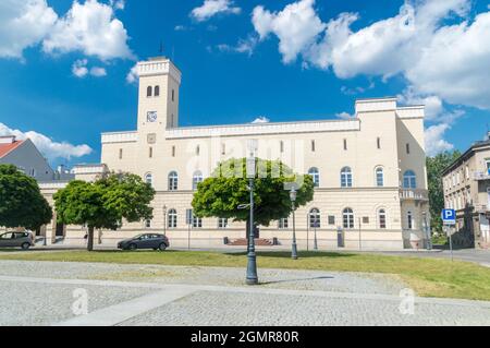 Radom, Polen - 7. Juni 2021: Neues Rathaus von Radom. Stockfoto