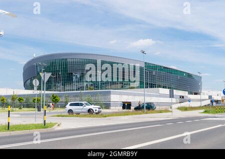 Gliwice, Polen - 4. Juni 2021: Gliwice Arena, Mehrzweckhalle in Gliwice. Stockfoto