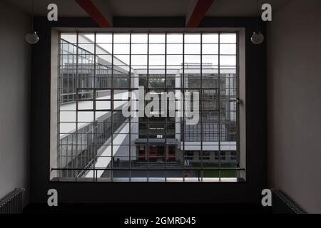 Bauhaus, erste Schule für Industriedesign. Dessau, Deutschland. Hochwertige Fotos Stockfoto