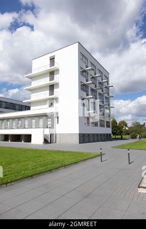 Bauhaus, erste Schule für Industriedesign. Dessau, Deutschland. Hochwertige Fotos Stockfoto