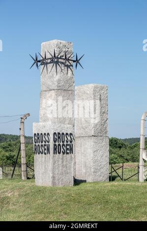 Rogoznica, Polen - 3. Juni 2021: Denkmal von Gross-Rosen im Gross-Rosen Museum. Stockfoto