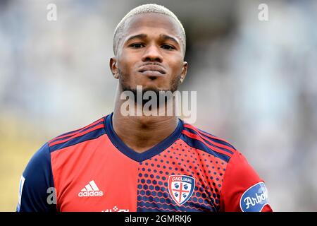 Roma, Italien. September 2021. Keita Balde von Cagliari Calcio blickt während des Fußballspiels der SS Lazio und Cagliari Calcio im Olimpico-Stadion in Rom (Italien) am 19. September 2021 auf. Foto Antonietta Baldassarre/Insidefoto Kredit: Insidefoto srl/Alamy Live News Stockfoto